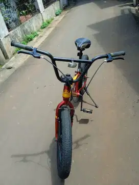 Sepeda BMX Pasific Ori