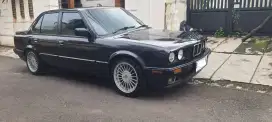 BMW 318i E30 1991 Rare Full Original Terawat Jual Cepat