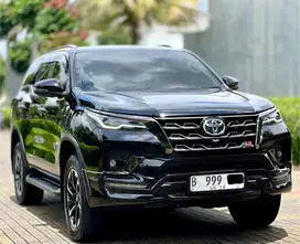 Bs Dp 1jt Nocan Low KM Record Toyota Fortuner Vrz 2.8 GR Sport AT 2022