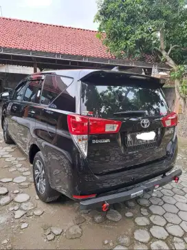 Innova Reborn G Diesel matic th 2022 tangan pertama low km