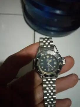 Jam tangan otomatis original tag heur