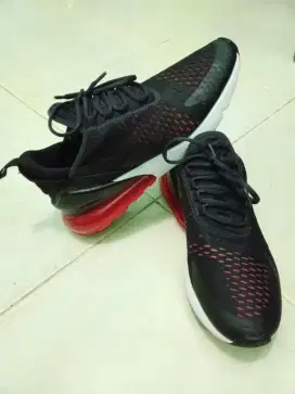 Sepatu Nike Air Max 270