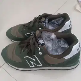 For Sale Sepatu BU