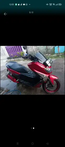 Yamaha Nmax merah