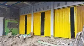 folding gate rolling door 305