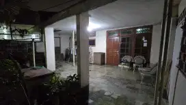 DIJUAL RUMAH STRATEGIS PINGGIR JALAN PETOGOGAN