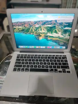 Jual MacBook Air Core i5 Ram 8Gb Ssd 128Gb Super mulus