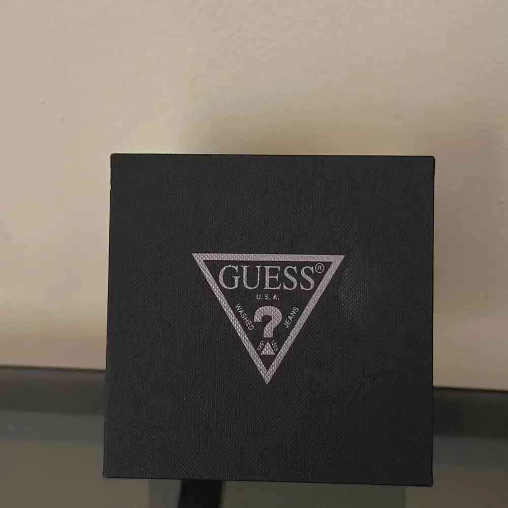 100% Original Guess Watch Women 1084L1