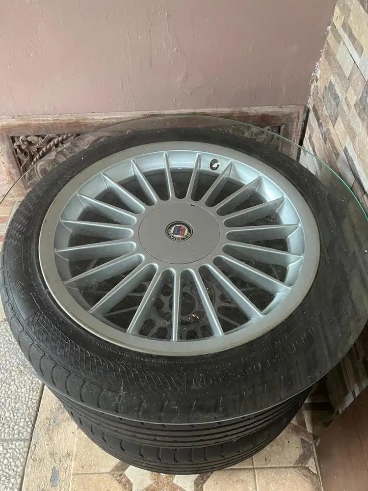 Alpina 18, replika