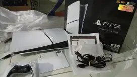 Ps5 slim kondisi baru beli januari 2025 garansi 1 tahun resmi