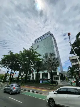 DISEWAKAN GEDUNG PERKANTORAN di KEBON SIRIH MENTENG JAKARTA PUSAT