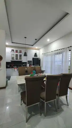 Dijual Rumah terawat cantik di daerah Lembang, Bandung