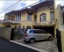 Dijual Murah Rumah 2 Lantai di Tebet Timur Jakarta Selatan