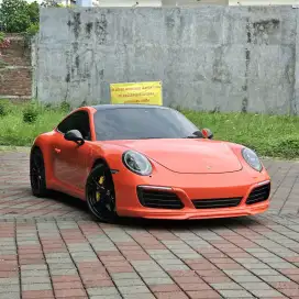 PORSCHE 911 CARRERA S 991. 2 MODEL TAHUN 2016 ODO 14RBU LAVA ORANGE