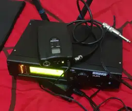 Shure ULXP14 instrument wireless system