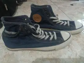 Dijual sepatu Original Second 90% Converse