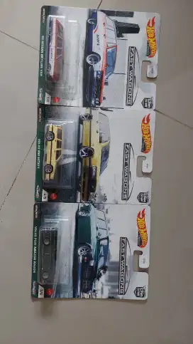 Die cast hot wheels dan Tomica