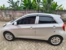 Kia Picanto 2012 Bensin