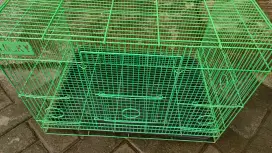 Kandang kotak besi besar