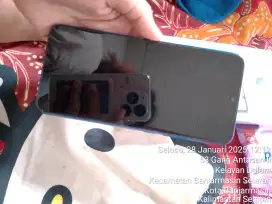 Dijual hp redmi 9 c kotak dan charger masih ada