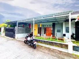 Rumah murah siap huni di perumahan cluster pinggir jalan raya