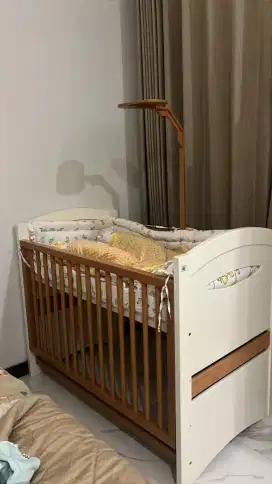 Tempat Tidur Kayu Bayi Balita