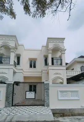 RUMAH 2 LANTAI DI JL.STM