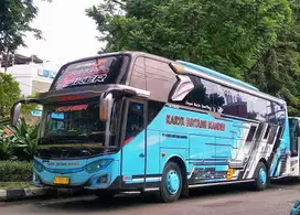 Sewa Mobil Hiace dan Bus