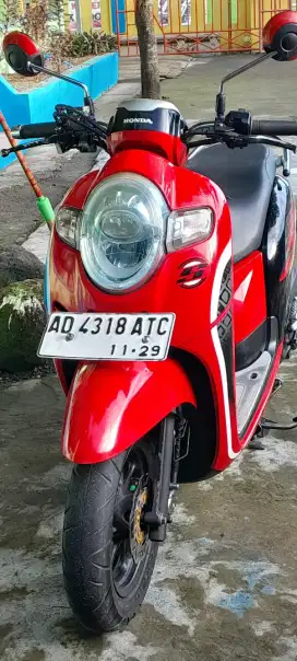 Scoopy 2019 plat AD