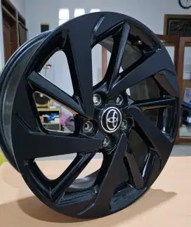 Velg OEM Rush TRD Sportivo 17 inchi