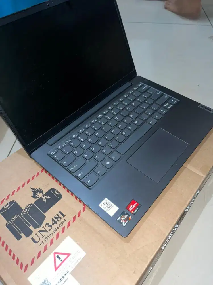 Lenovo Ideapad V14 G2 Ryzen 5300