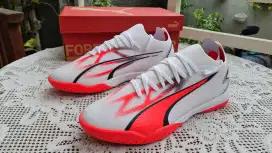 Sepatu futsal puma ultra match IT bnib original