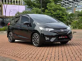 Honda Jazz RS 1.5 Automatic  2016 Hitam Super Bagus