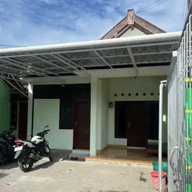 DIKONTRAKKAN RUMAH TINGGAL KHUSUS PUTRA COCOK UNTUK KOST BERSAMA