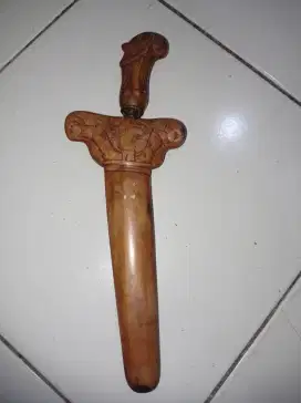 Keris patrem jangkung