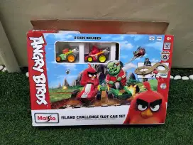 Mainan Angrybirds Island Challange Slot Car set&Angrybirds Squawkers