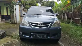 Daihatsu Xenia 2010 Bensin