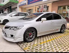 DIJUAL mobil Honda Civic 2010 Bensin ISTIMEWA