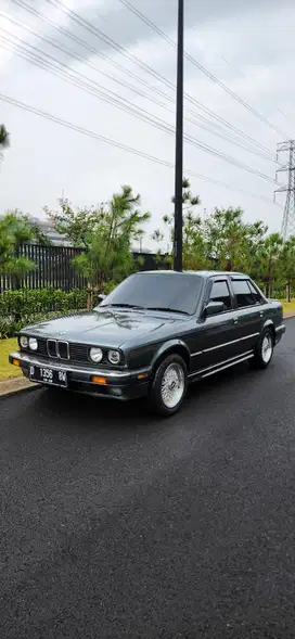 BMW e30 318i 1990 Bensin