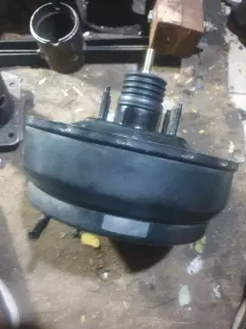 Booster rem nissan xtrail T30