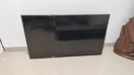 PANASONIC LED DIGITAL TV 43 INCH