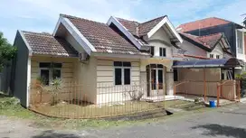 dijual rumah di perumahan Harjamulia indah