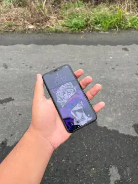 iPhone X warna black 256Gb