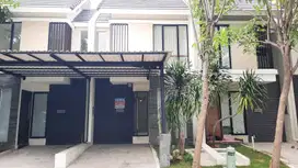 Disewakan Rumah Northwest Lake Citraland Surabaya Unfurnished