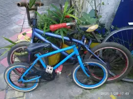 Jual Murah Sepeda BMX UK Roda 16 untuk usia 5 - 10