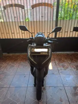 Honda Vario 125 CBS ISS 2023 Advanced Matte Black