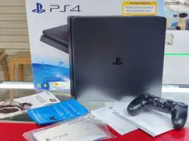 PS4 Slim 1TB H 3 N 9.00
Resmi indo fullset 
Fullgame bisa request