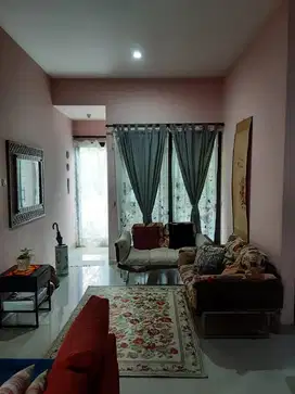 Dijual Rumah Bagus strategis Gunung Raya Ciputat