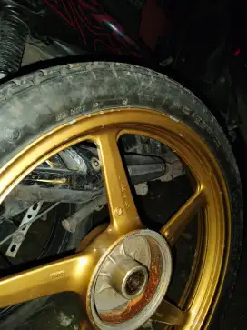 velg yamaha scorpio