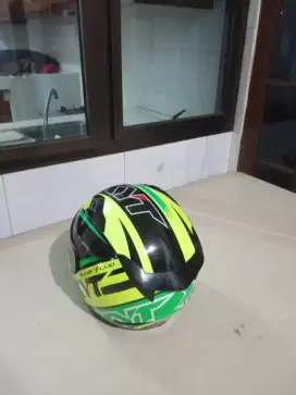 Helm KYT Super Fluo